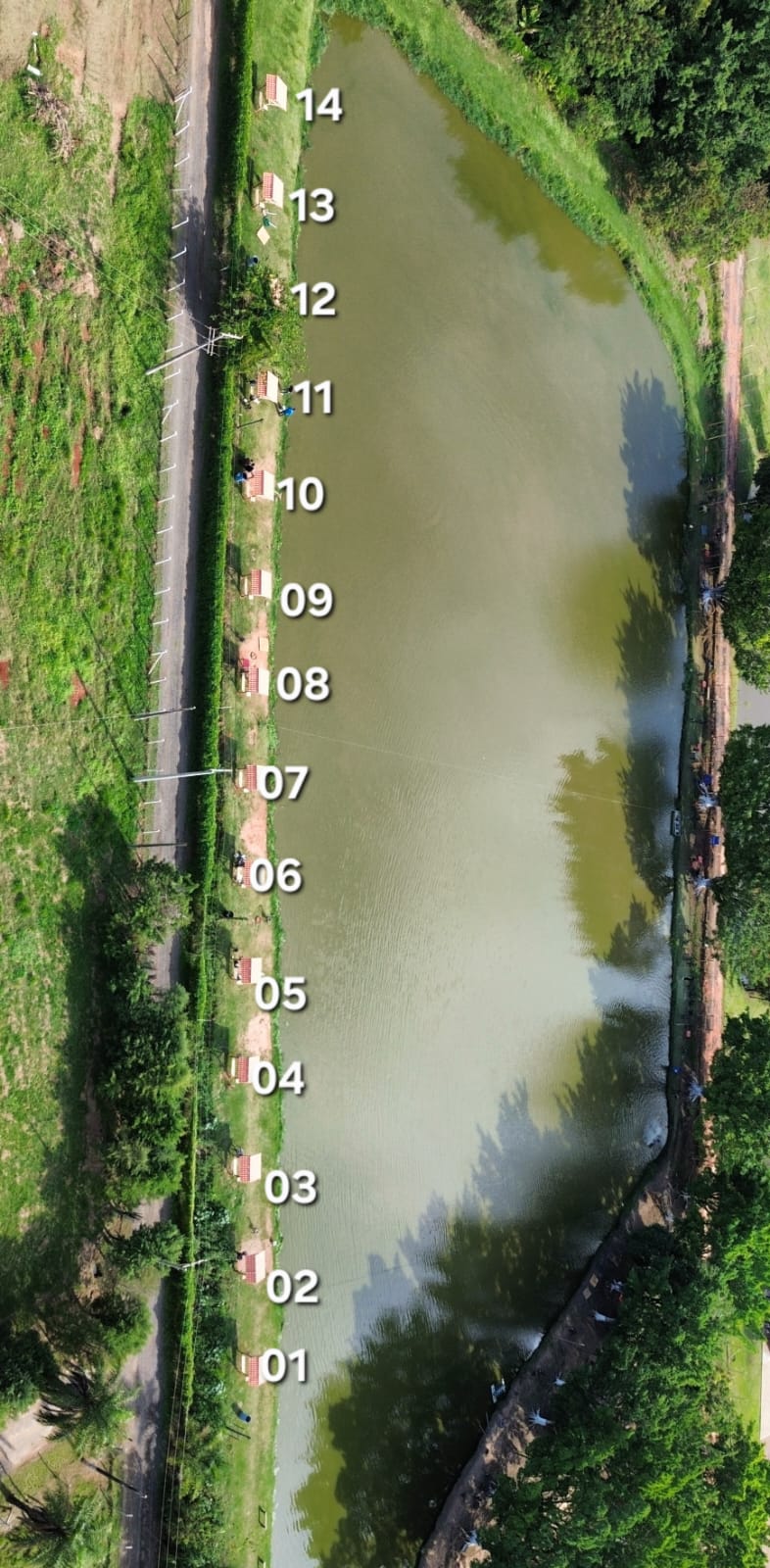 Mapa do lago com a identificação numerada dos quiosques do Recanto Tambaqui